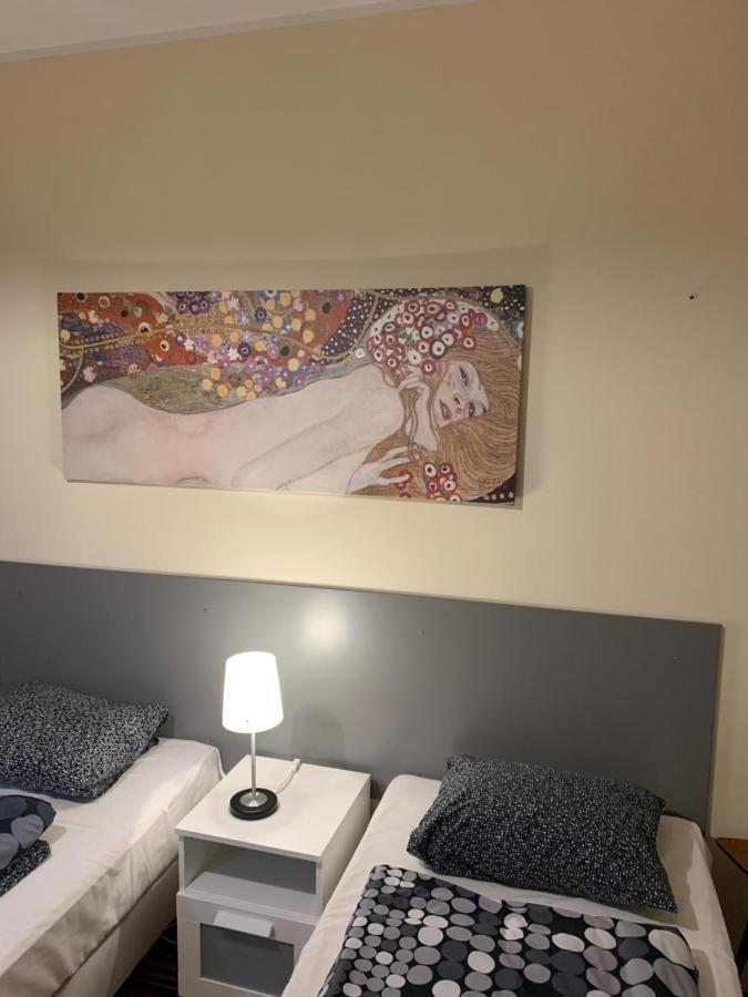 Apartament Podgorna 12 Торунь Экстерьер фото